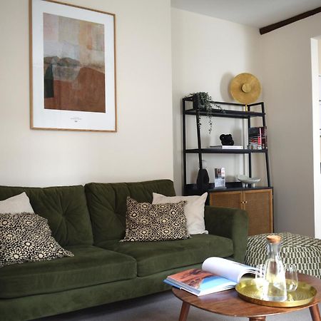 Elegant Apartment On Historic Cobbled High St Shrewsbury Town Centre Dış mekan fotoğraf