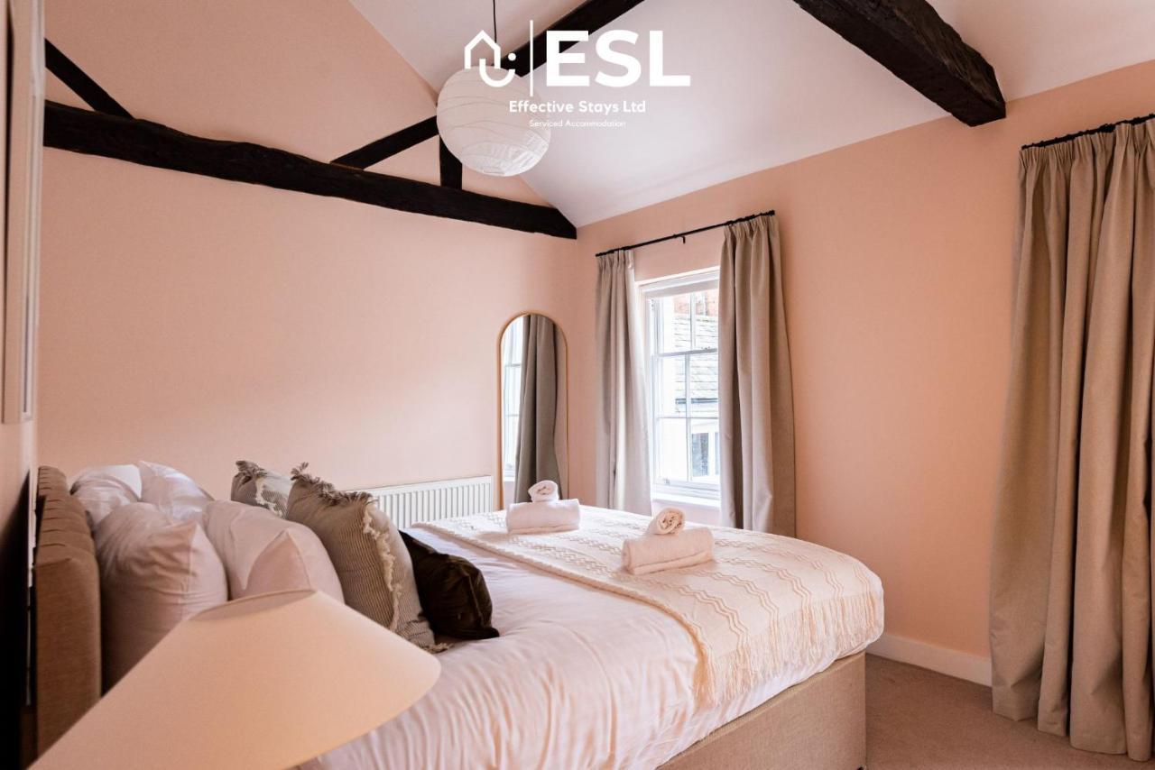 Elegant Apartment On Historic Cobbled High St Shrewsbury Town Centre Dış mekan fotoğraf