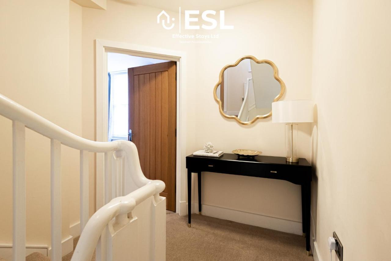 Elegant Apartment On Historic Cobbled High St Shrewsbury Town Centre Dış mekan fotoğraf
