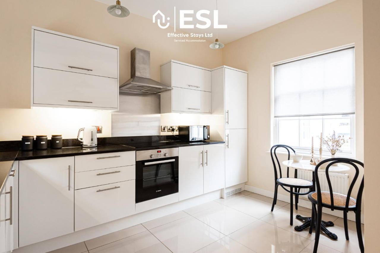 Elegant Apartment On Historic Cobbled High St Shrewsbury Town Centre Dış mekan fotoğraf